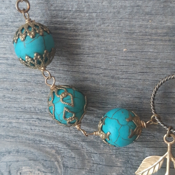 Necklace - Picture 3 of 4